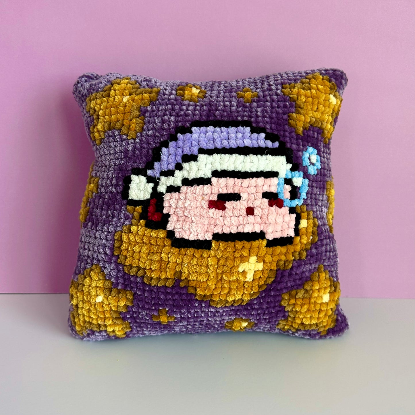 [PATTERN: Crochet & Cross-stitch] Kirby Moon & Stars Accent Pillow